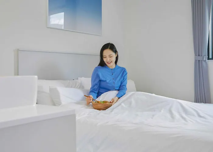 Anook Air Gaebong Hotel *